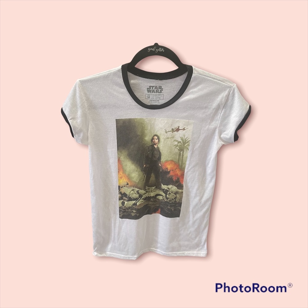 Star wars. Woman T-shirt. Good preowned condition